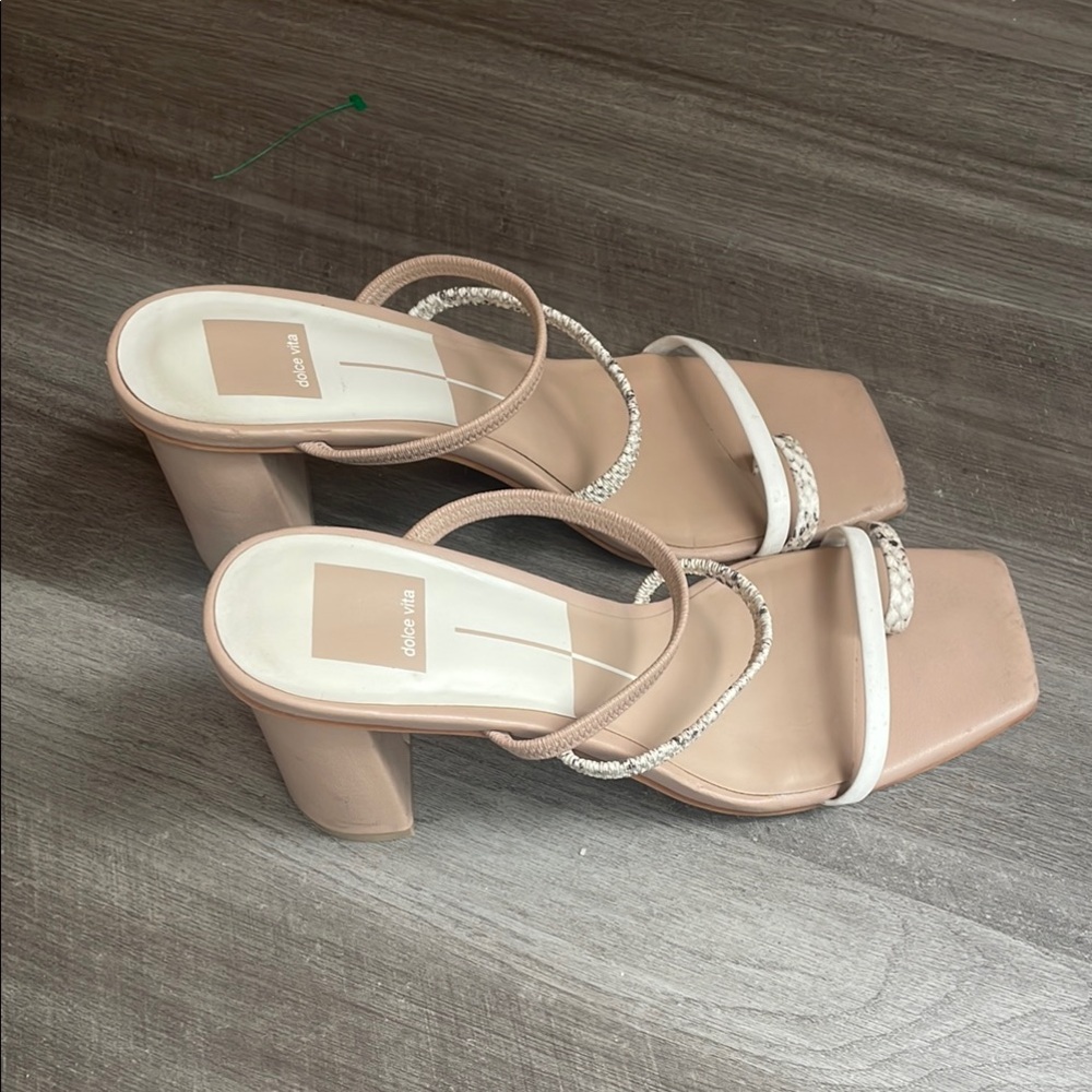 Dolce Vita Tan and White Heeled Sandals with Square-Toe Design